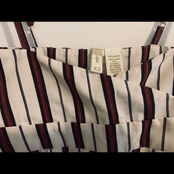 High-Waist wide leg pants with straps! - Picture 2 of 4